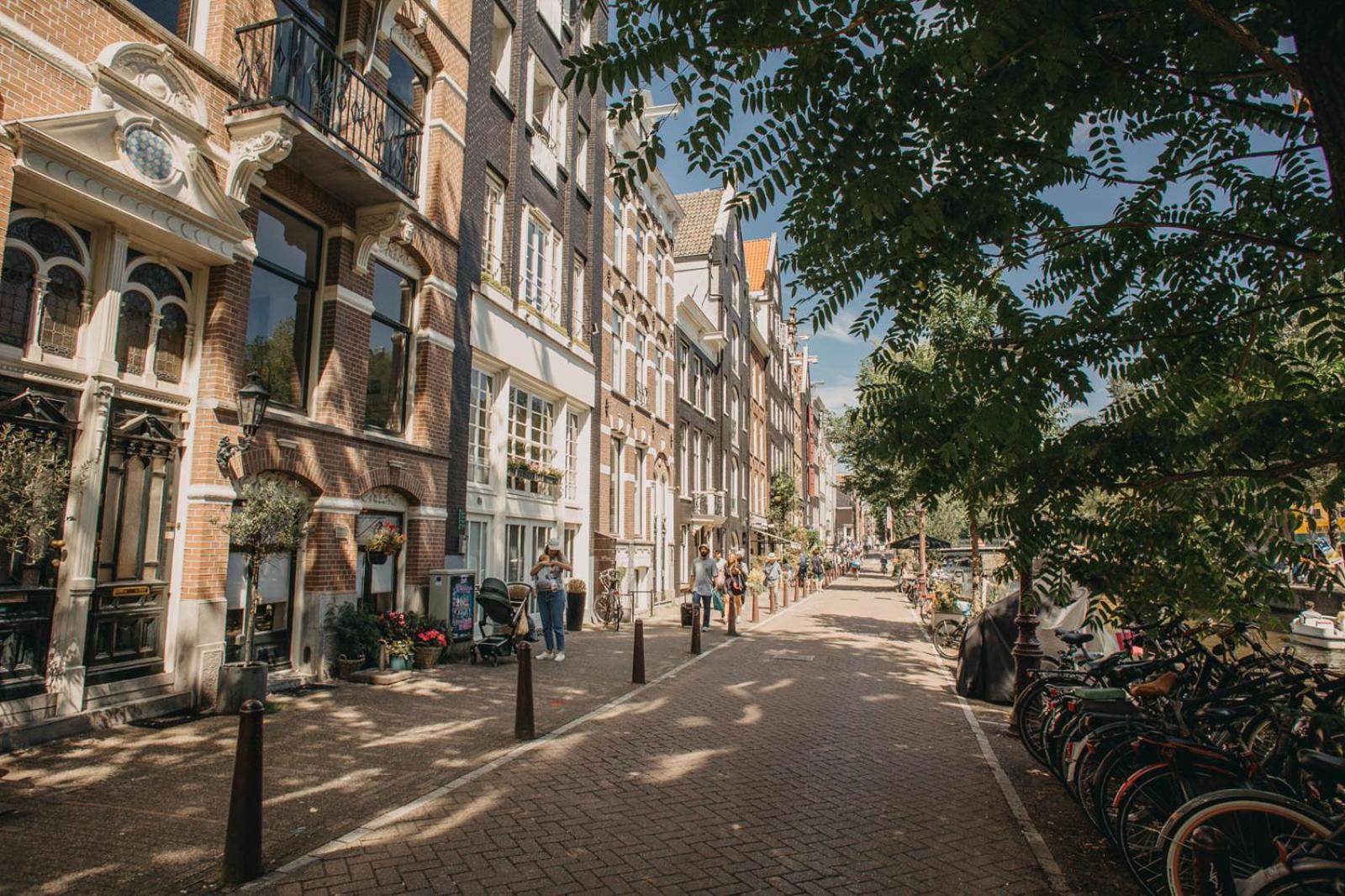 Follow Your Heart In Amsterdam Dış mekan fotoğraf